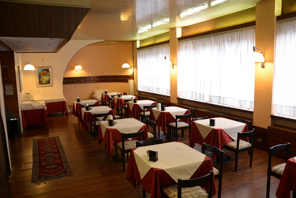 Hotel Salieri Legnago Exterior foto