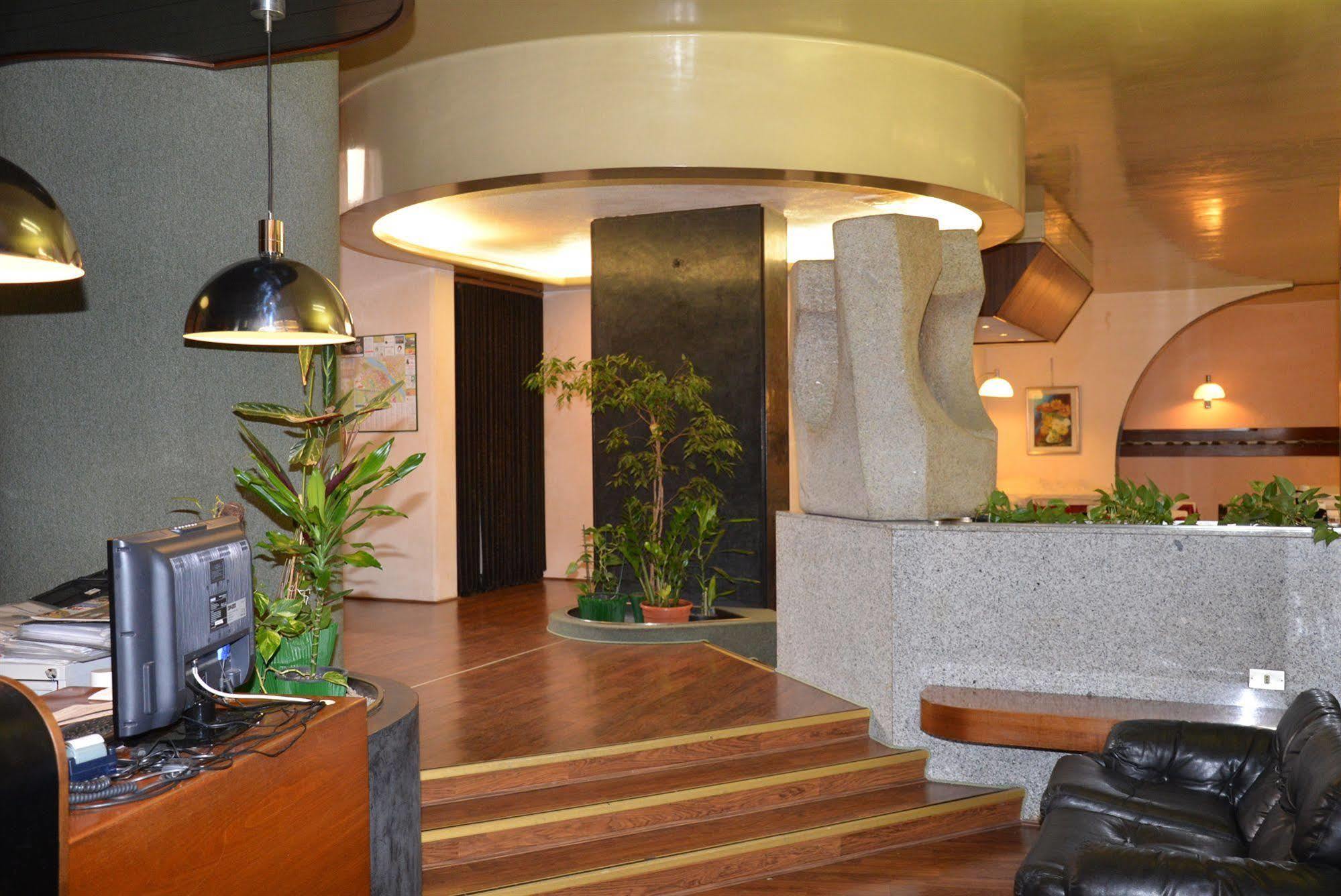 Hotel Salieri Legnago Exterior foto