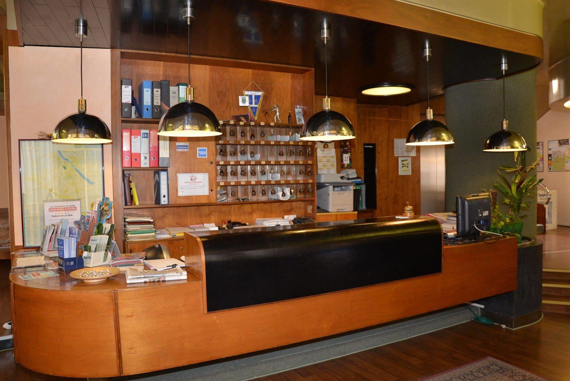 Hotel Salieri Legnago Exterior foto